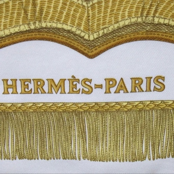 Auth HERMES Carre90 Poste et Cavalerie Silk Scarf - Picture 4 of 5